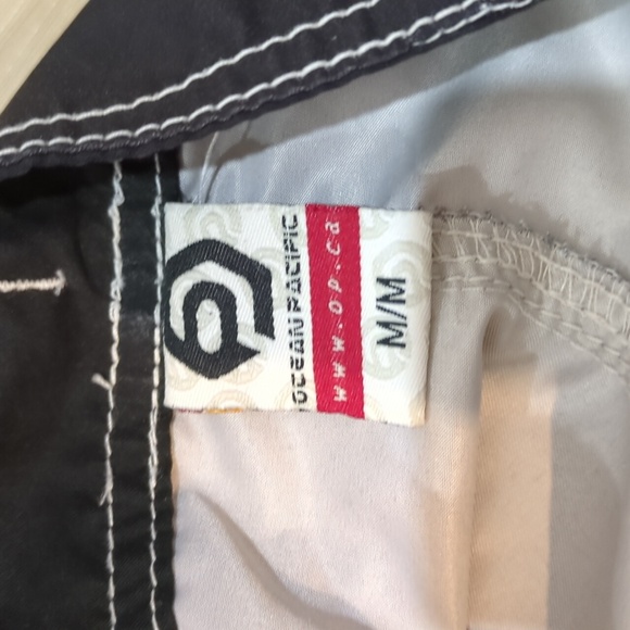 Y2K Tiger Flames Board Shorts - Picture 5 of 6